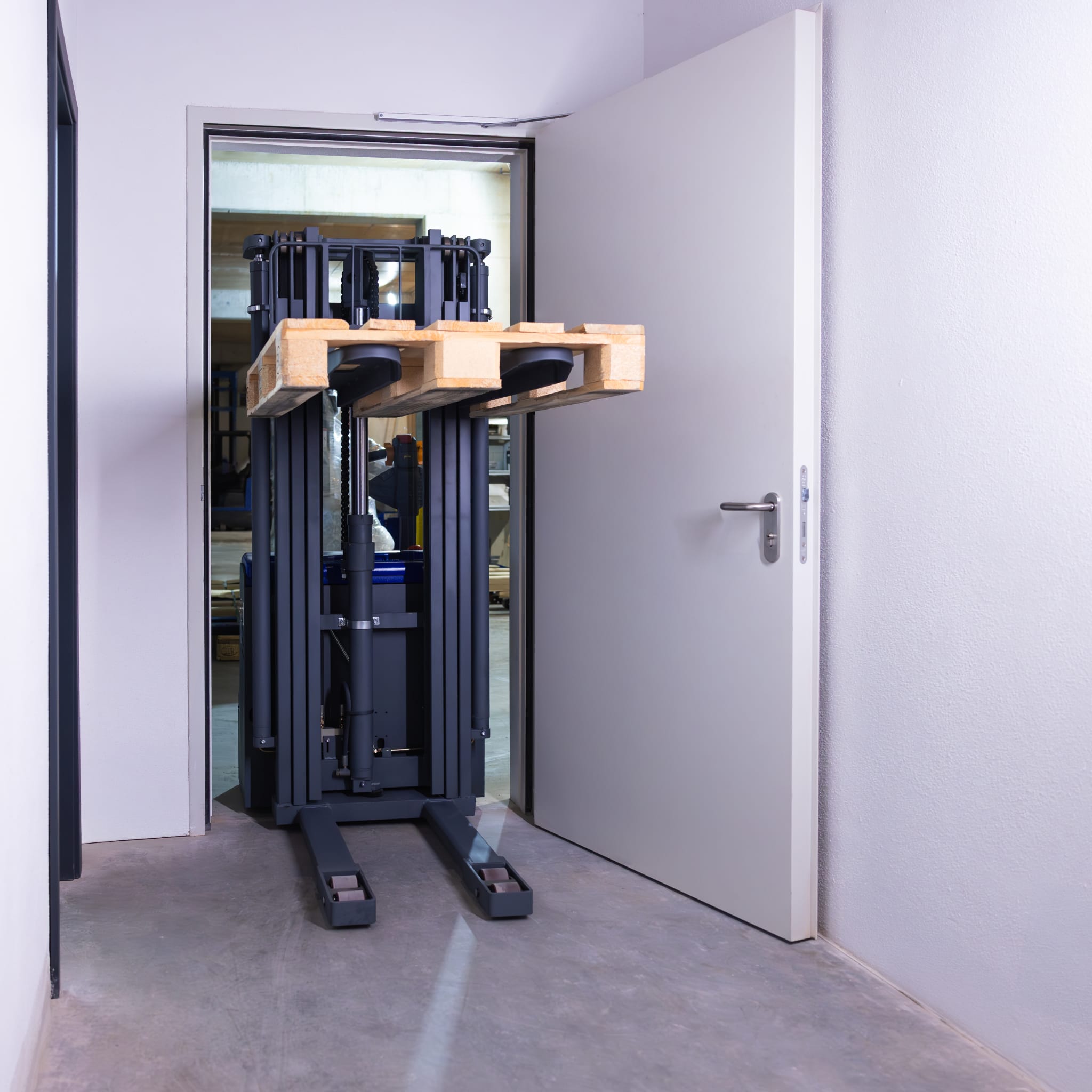 Elektrische meeloopstapelaar ULTRA-S 